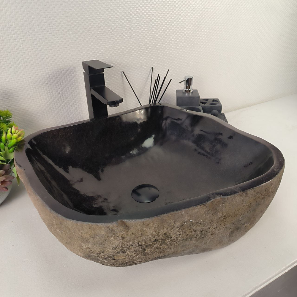 Раковина из речного камня RS-64906 51*45*15 0857