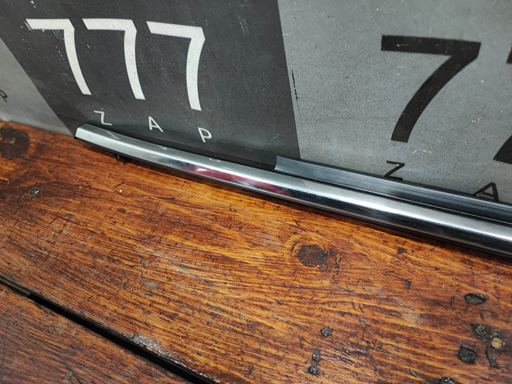 Молдинг стекла двери задней правой Mazda CX-5 2 (KF) 17-нв Б/У Оригинал KB7W50660C