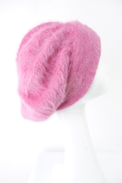 Берет красивый