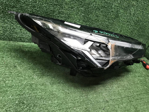 Битая Фара правая Geely Coolray (2023-н.в.) LED