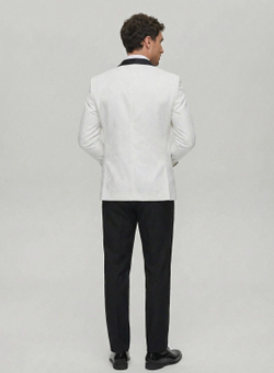 Мужской смокинг (белый) А54