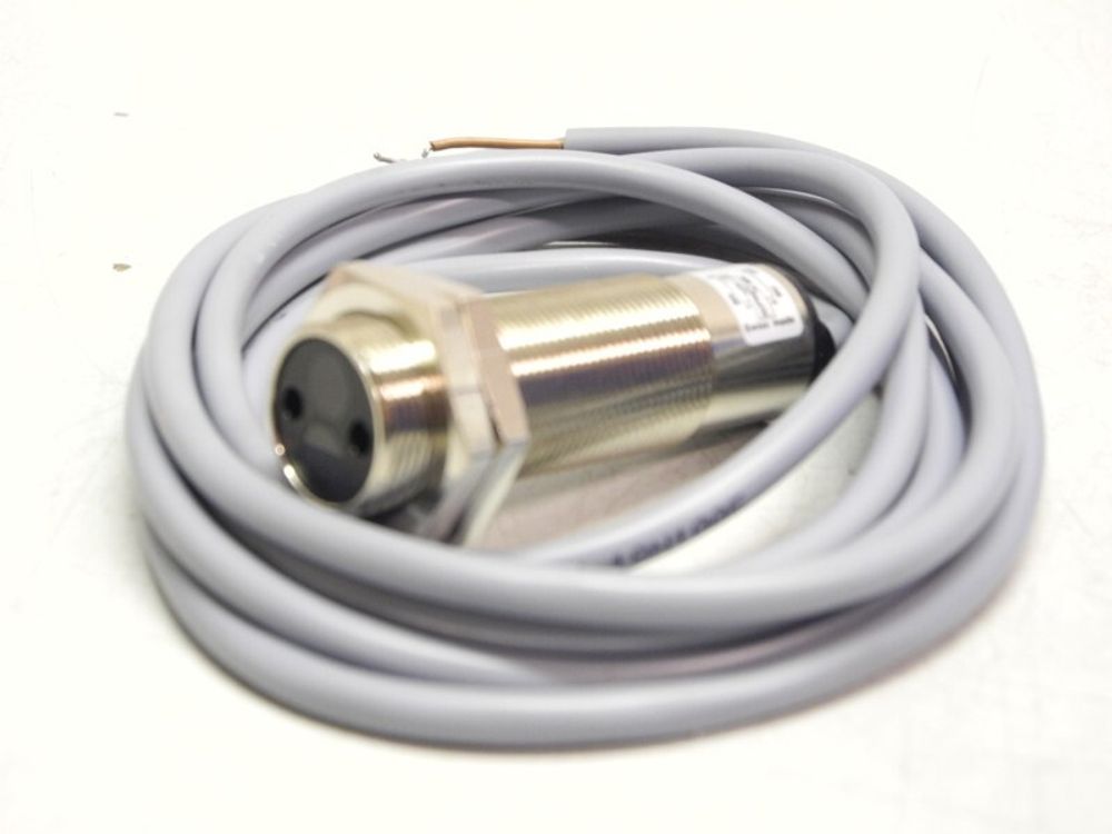 IFM Sensoren FZAM 18N1005