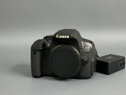 Canon 650D Не работает датчик положения экрана
