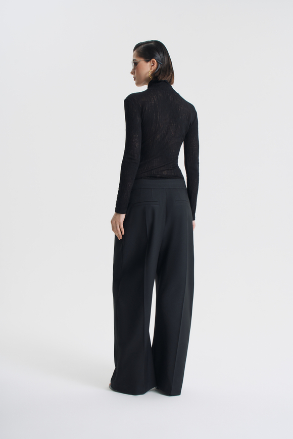 Брюки оверсайз