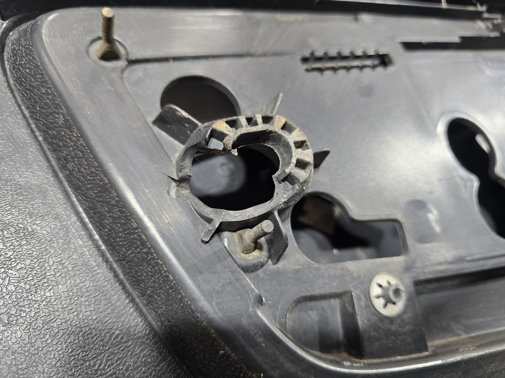 Решетка радиатора