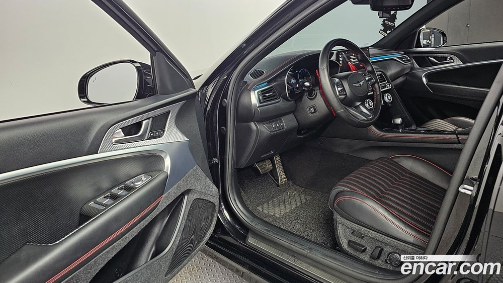 Genesis The New G70 Бензин 2.0T 2WD (01.2021)
