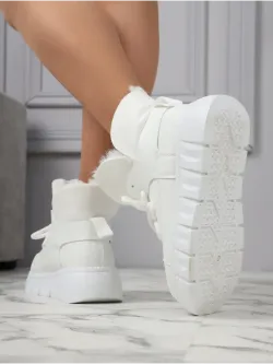 Зимние ботинки на платформе