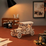 Деревянный конструктор Винтажный автомобиль 1:15 MC801 (ROKR)