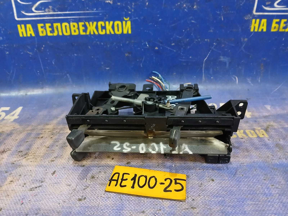 Блок управления климат-контролем TOYOTA SPRINTER 1991