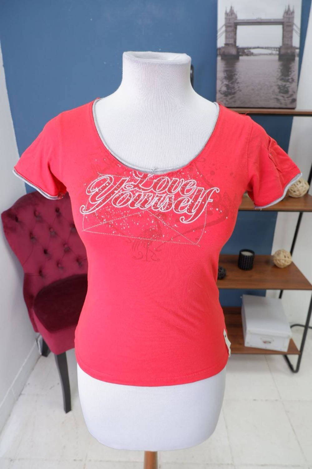 Футболка Masita яркая 42 размер