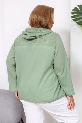 Цена на Ветровка-5269 больших размеров