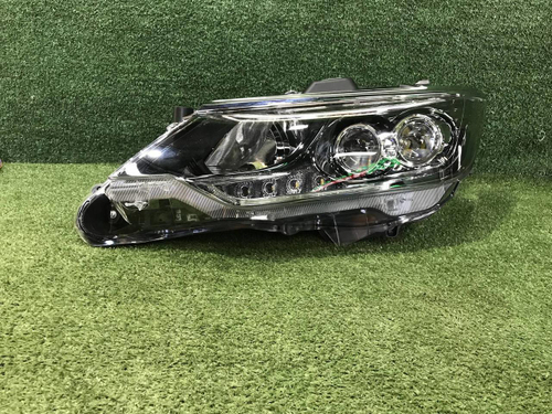 Фара левая Toyota Camry XV50 (2017-2018) LED