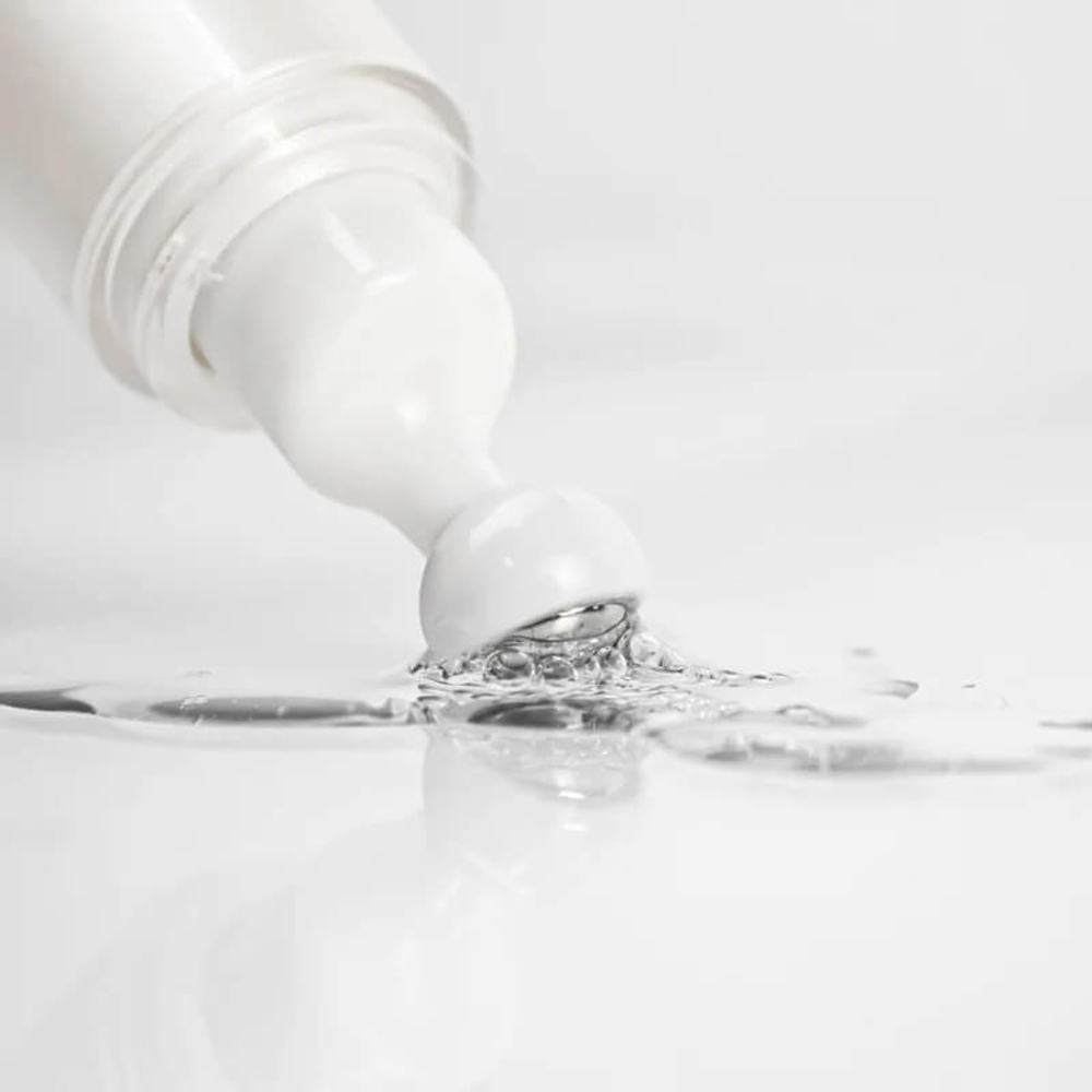 Сыворотка-ролик для кожи вокруг глаз с пептидами, 25мл