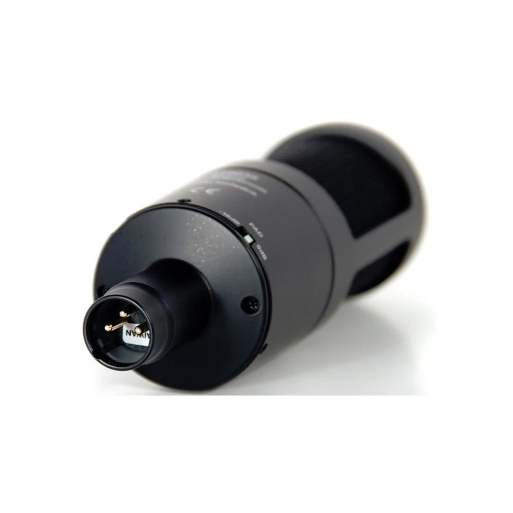 Студийный конденсаторный микрофон Audio-Technica AT2035