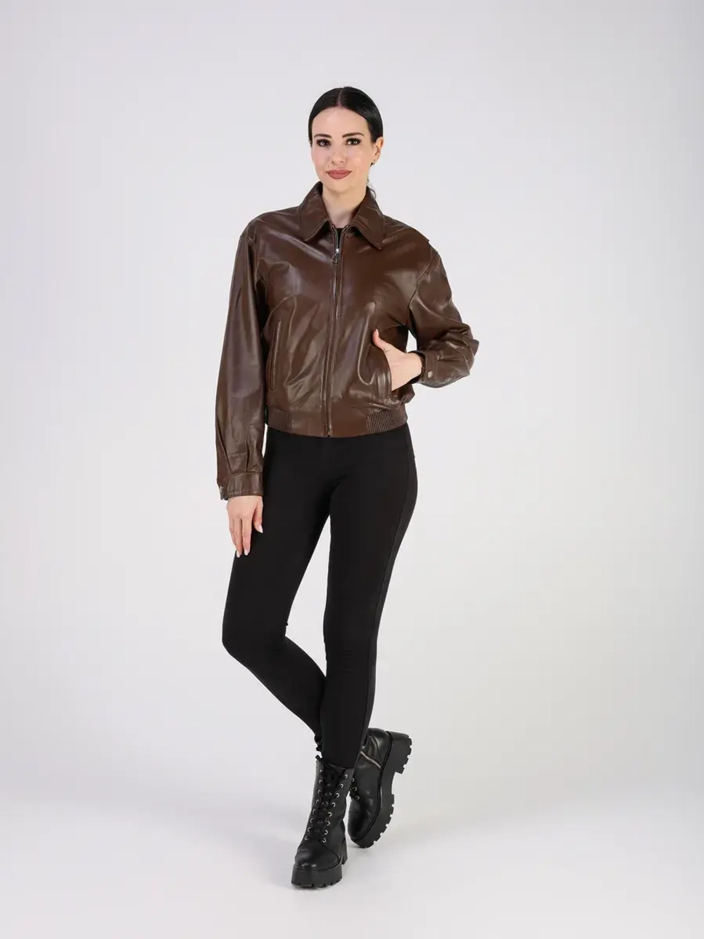 Кожаная куртка демисезонная