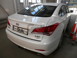 Оцинкованный фаркоп на Hyundai i40 седан/универсал 2012-2019 (без электрики), Galia H085C