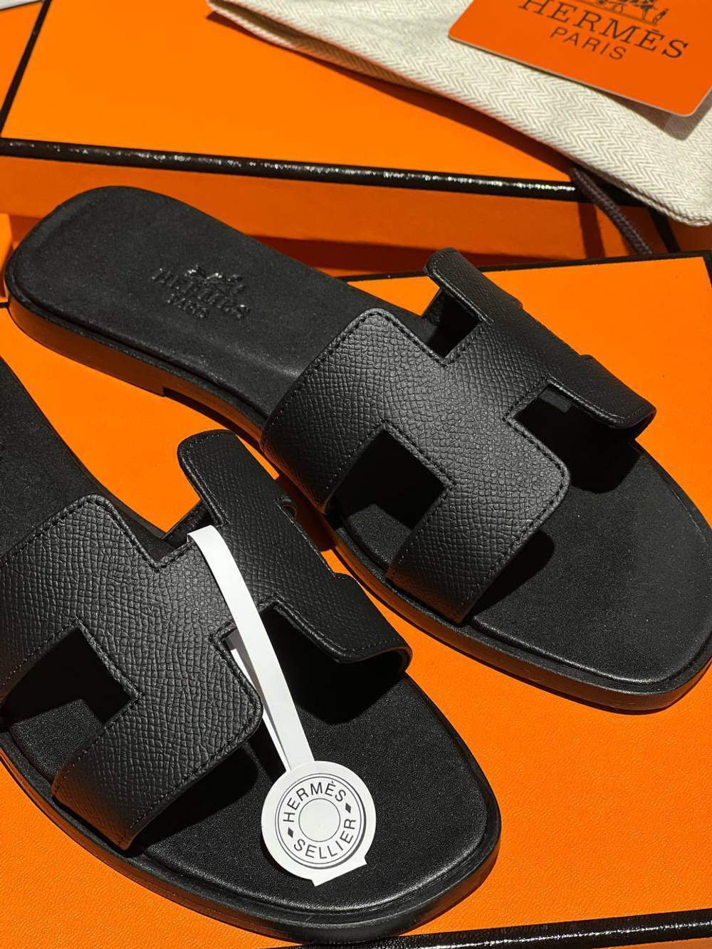 Шлепанцы Hermes