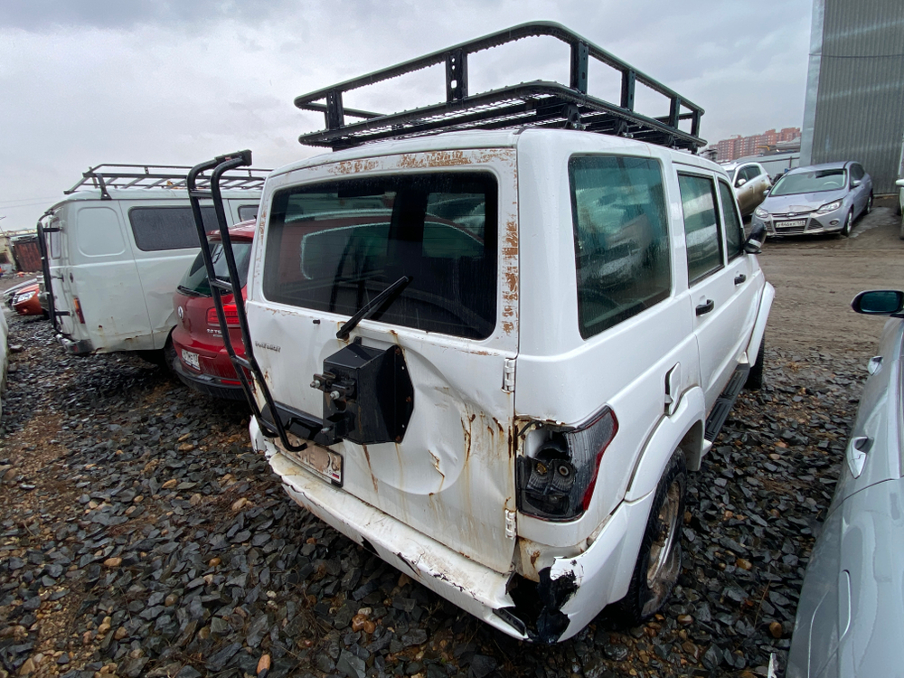 UAZ PATRIOT Base Fleet 2.7 5MT