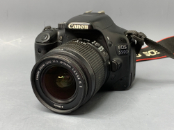 Canon 550D Kit 18-55mm 50000 кадров