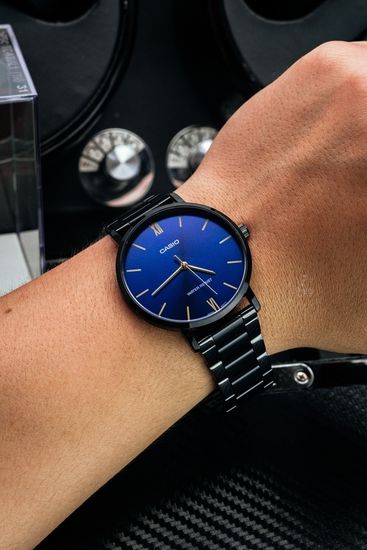 Наручные часы Casio MTP-VT01B-2B