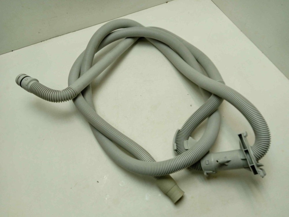 WIS24140OE/47 кт173 Сливной шланг для стиральной машины Bosch WIS24140OE/47 б/у