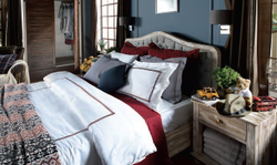 Элитное постельное белье Messina белое с темно-синим от Casual Avenue Турция