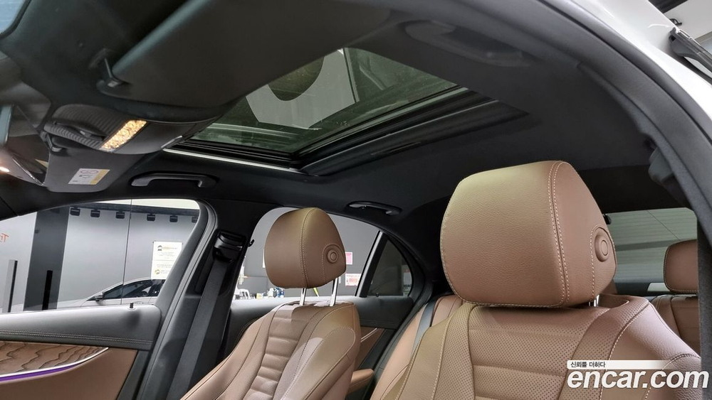 Mercedes-Benz E-Class W213 E250 Exclusive (10.2022)