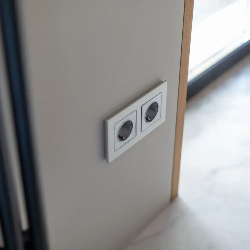 Рамка на 2 поста Aluminium (алюминий) W0021706