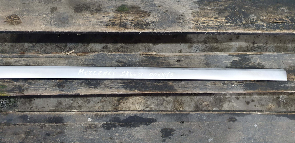 Молдинг двери передней левой Mercedes S (W222) 13-20 Б/У Оригинал A2226900580