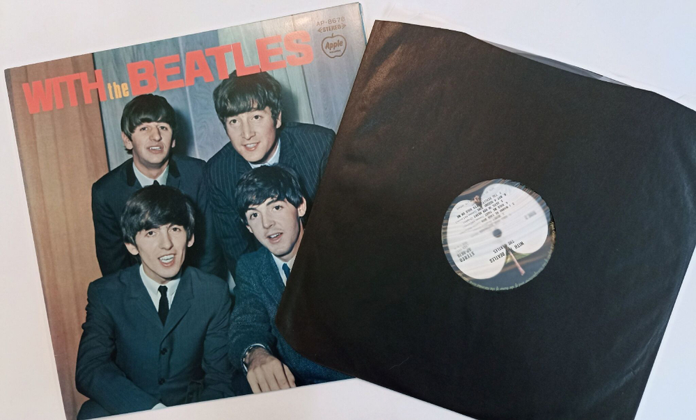 Винтажная виниловая пластинка LP The Beatles With The Beatles (Japan 1973)