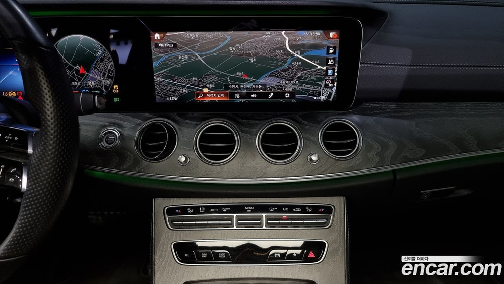 Mercedes-Benz E-Class W213 E350 4MATIC AMG Line Editions (11.2020)