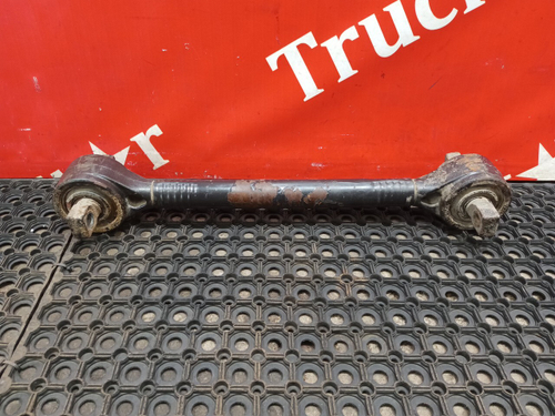 Тяга реактивная задняя