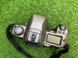 Nikon F80