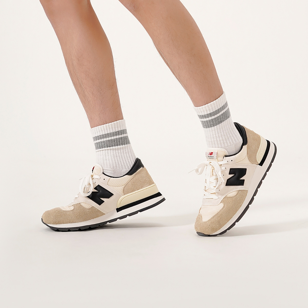Кроссовки New Balance Nb 990 V1 Teddy Made
