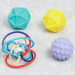 7050213 Набор игрушек для игры в ванне «Тактильные мячики и погремушка», 4шт