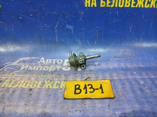 Регулятор давления топлива NISSAN SUNNY 1990