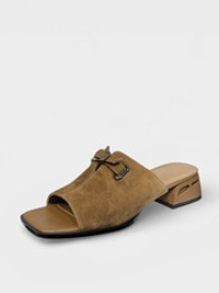 Сабо на каблуке