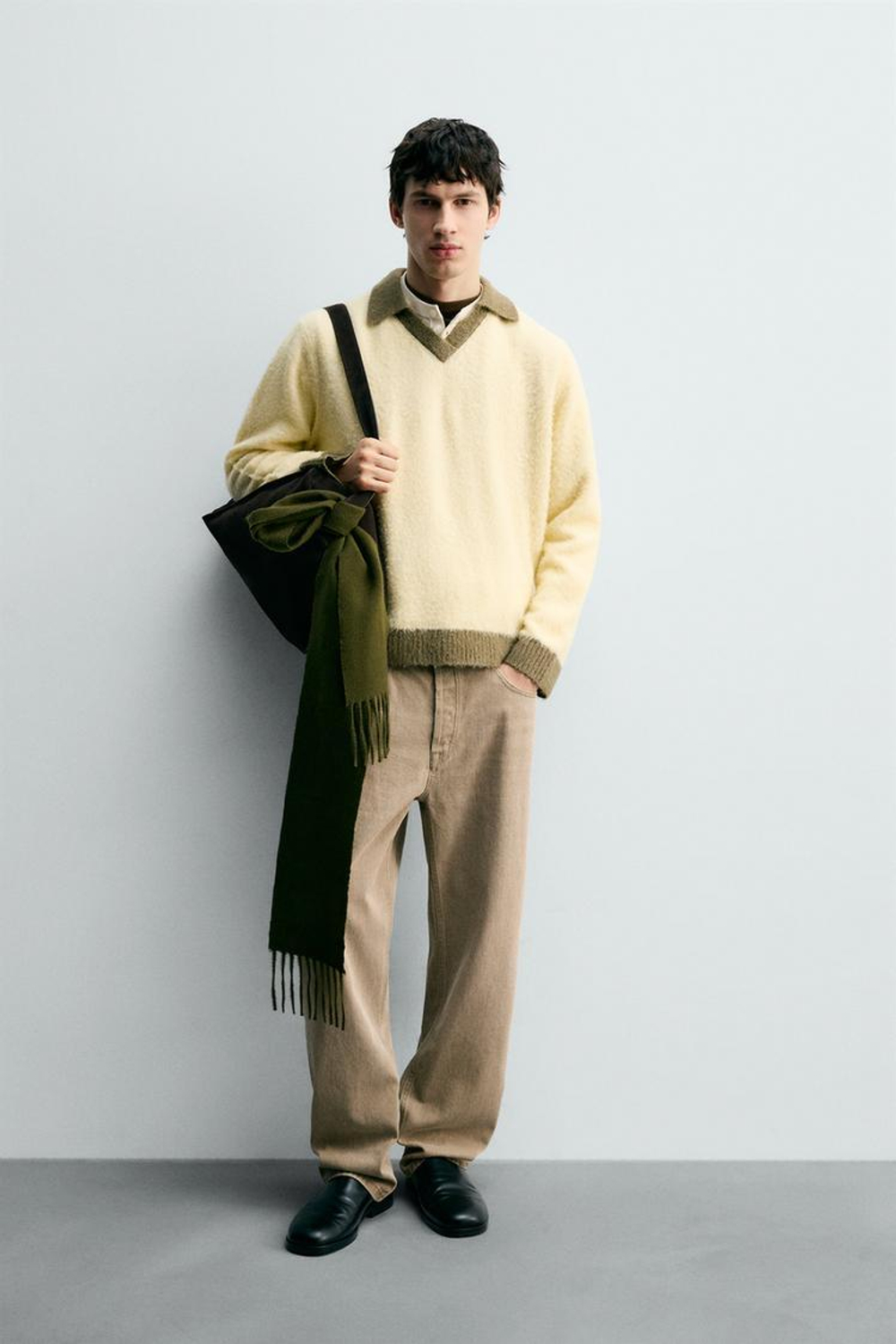 ZARA ПОЛО ИЗ ТРИКОТАЖА С КОНТРАСТНЫМИ ЭЛЕМЕНТАМИ И ШЕРСТЬЮ, ЭКРЮ