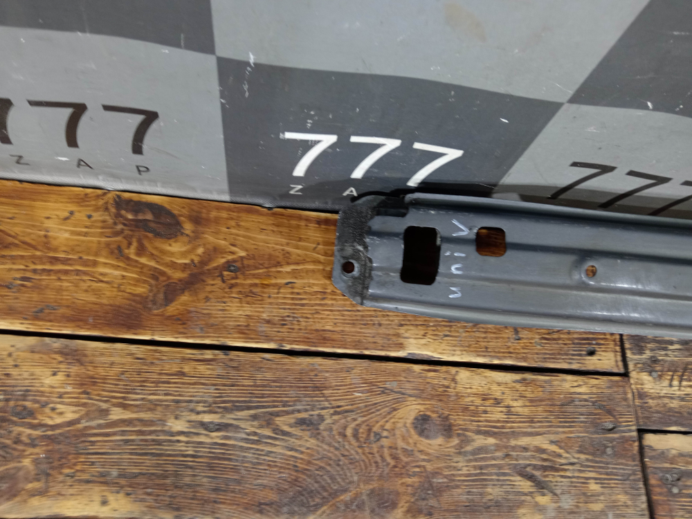 Усилитель заднего бампера Changan UNI-V 22-нв Б/У Оригинал C281F2702040100