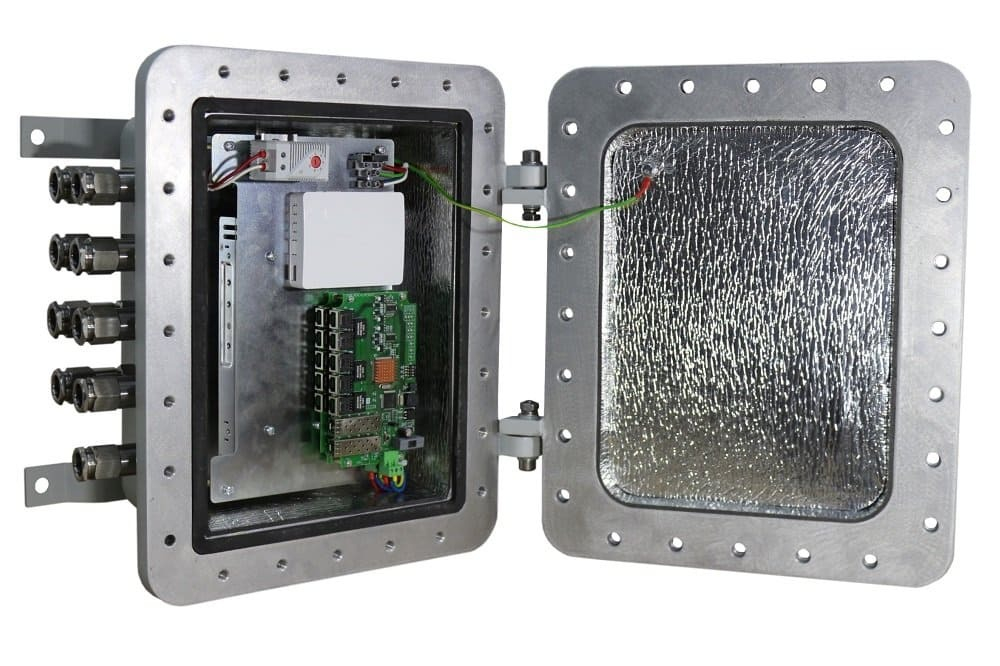 «Релион» SW-EXD-A-2G-8Poe+/340W Сетевое оборудование
