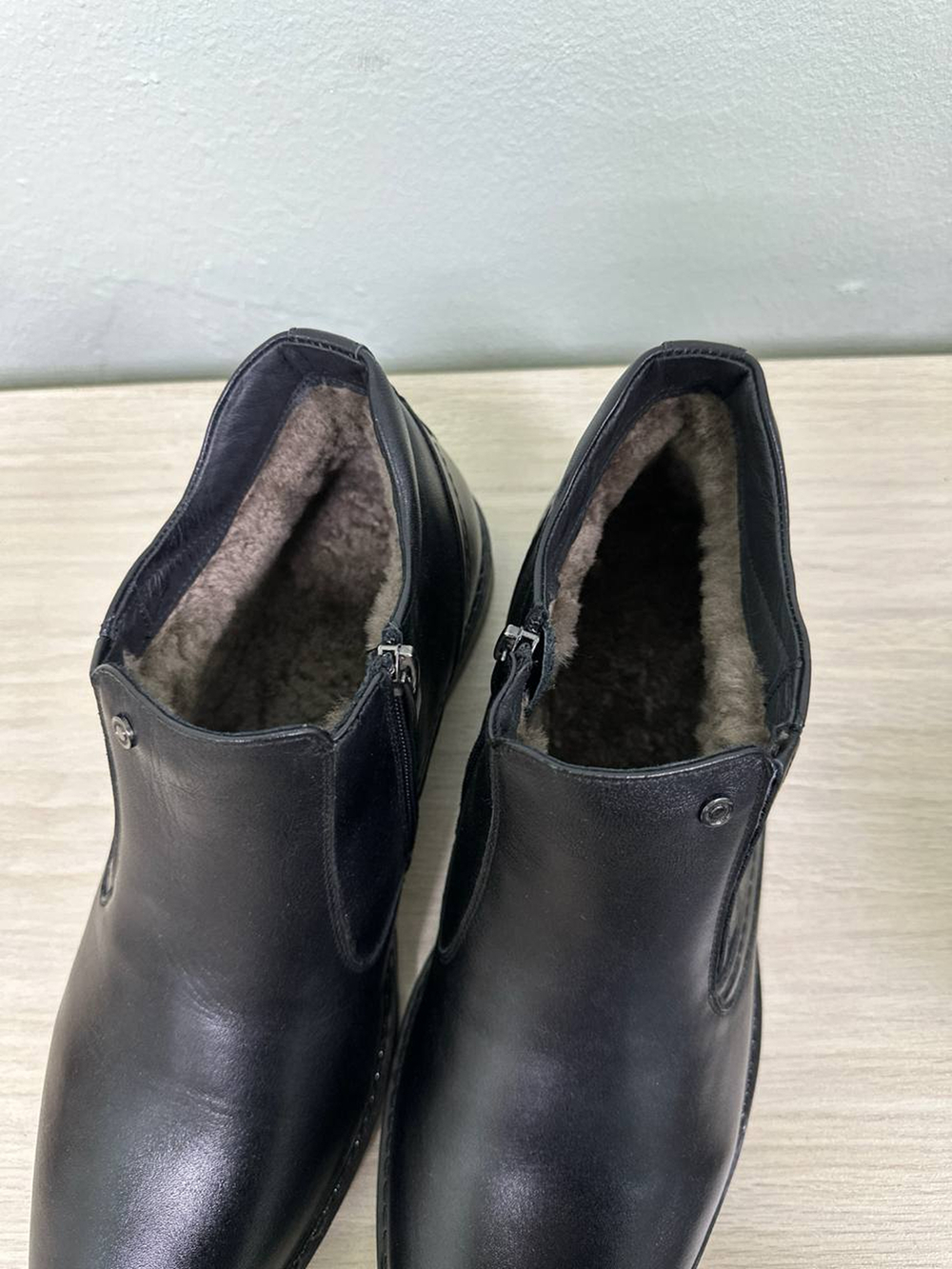 Ботинки мужские(мех) 43р уценка_1310