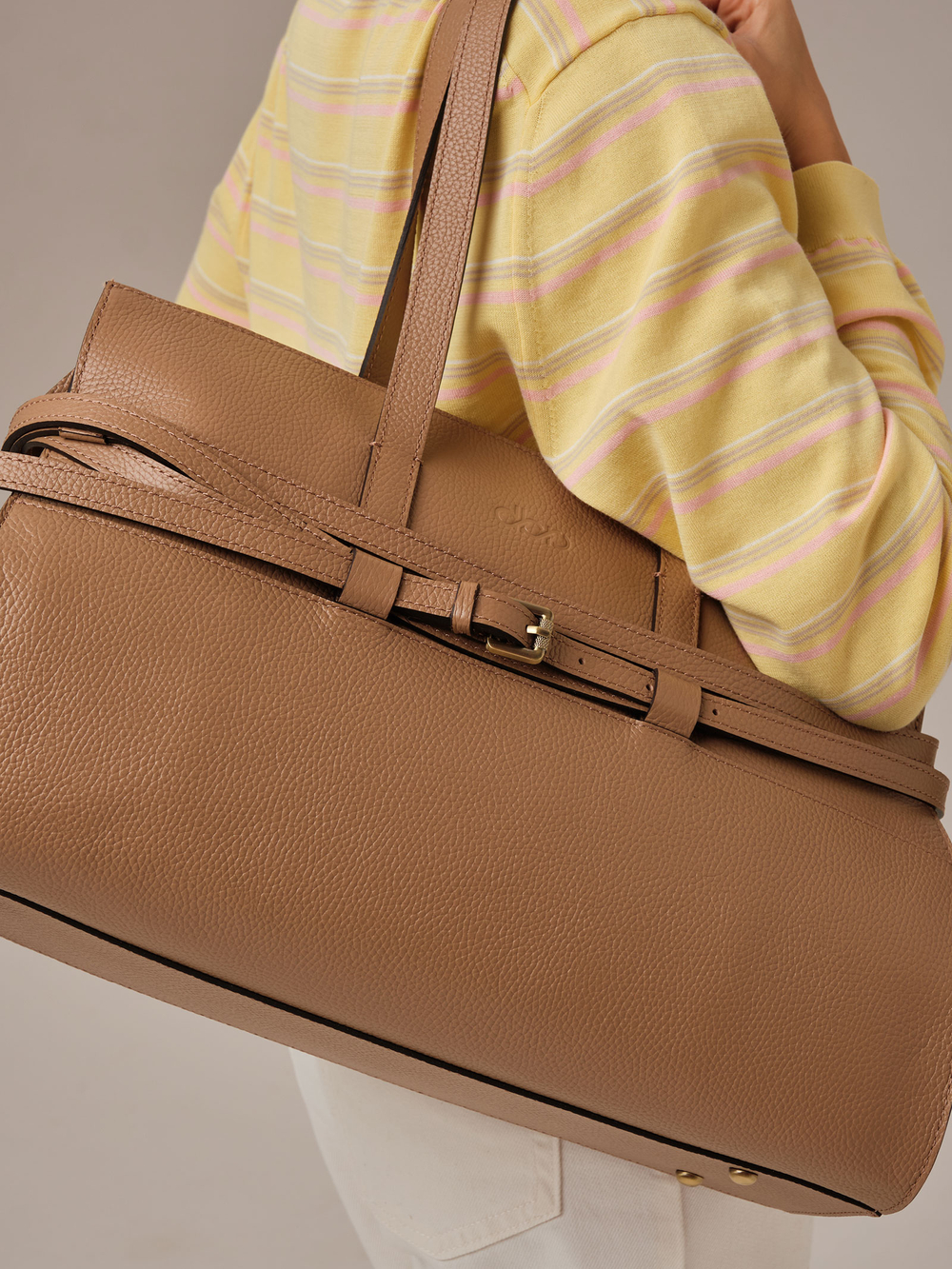 Кожаная сумка Rumi DBR 31152 коричневый капучино