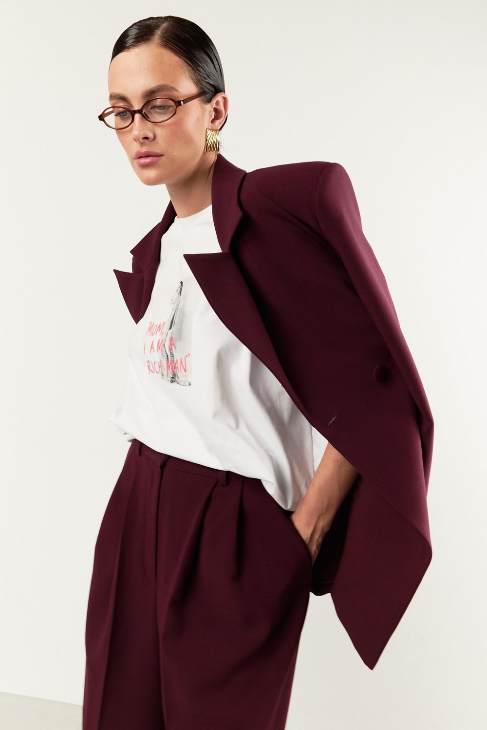 футболка белая оверсайз