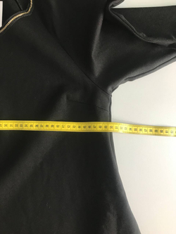 Платье Lucky Move практичное, визуально на 48 размер, новое