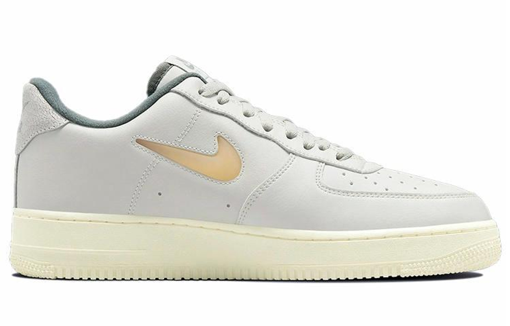 Кроссовки Nike Air Force 1 Low '07 Lx "Light Bone And Coconut Milk" Swoosh