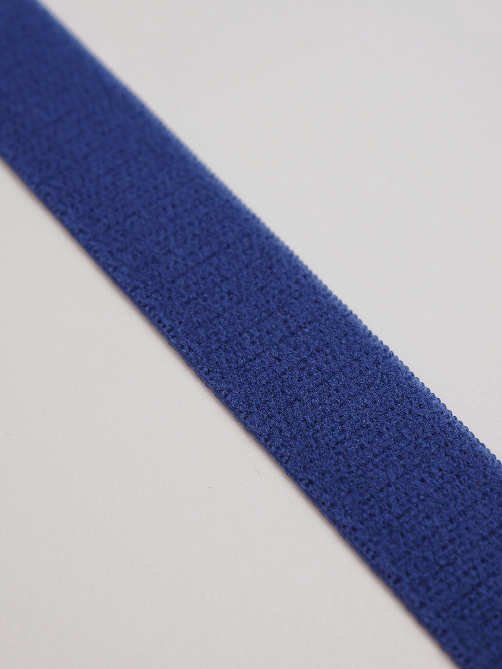 Резинка бретелечная ультрамарин глянцевый ширина 15 мм