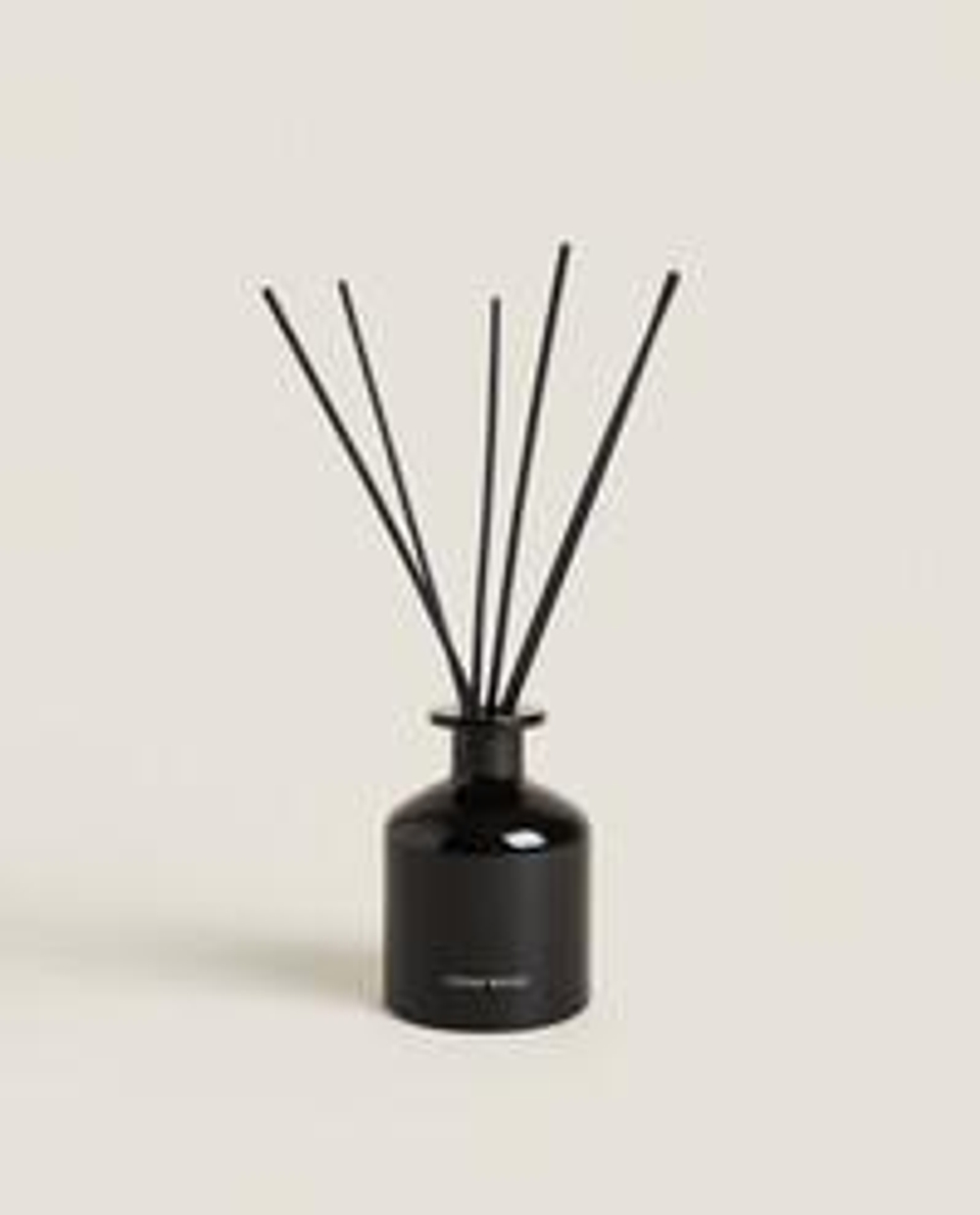 Zara Home Аромадиффузор Cedar Wood 250 мл, тростниковые палочки микадо, аромат древесный, Коричневый