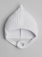 Чепчик для девочки вязаный на завязках на осень