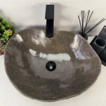 Раковина из речного камня RS-65040 52*41*15 0862