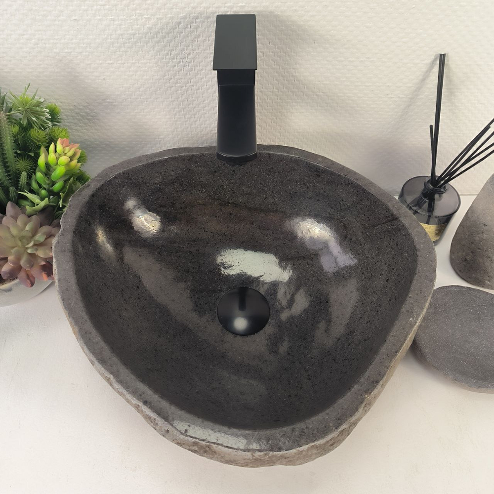 Раковина из речного камня RS-65178 41*37*15 0856